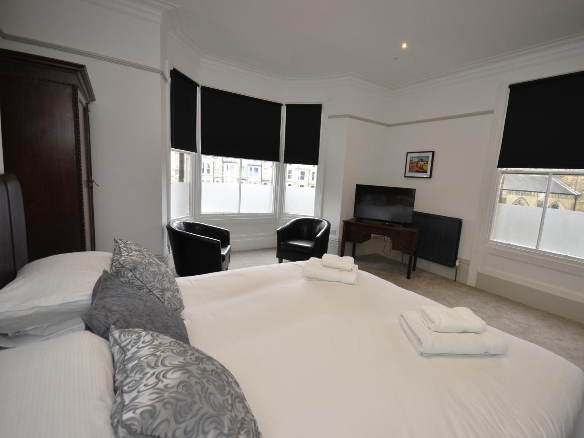 The Chapel House Hotel Scarborough Rum bild